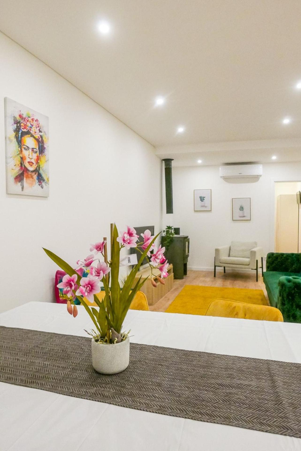 Green Charm House Lissabon Buitenkant foto
